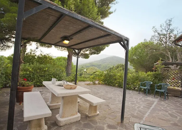 Апартаменты Villino Le Sughere