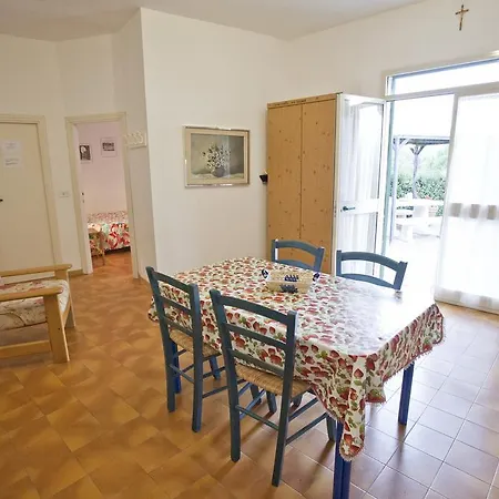 Апартаменты Villino Le Sughere *